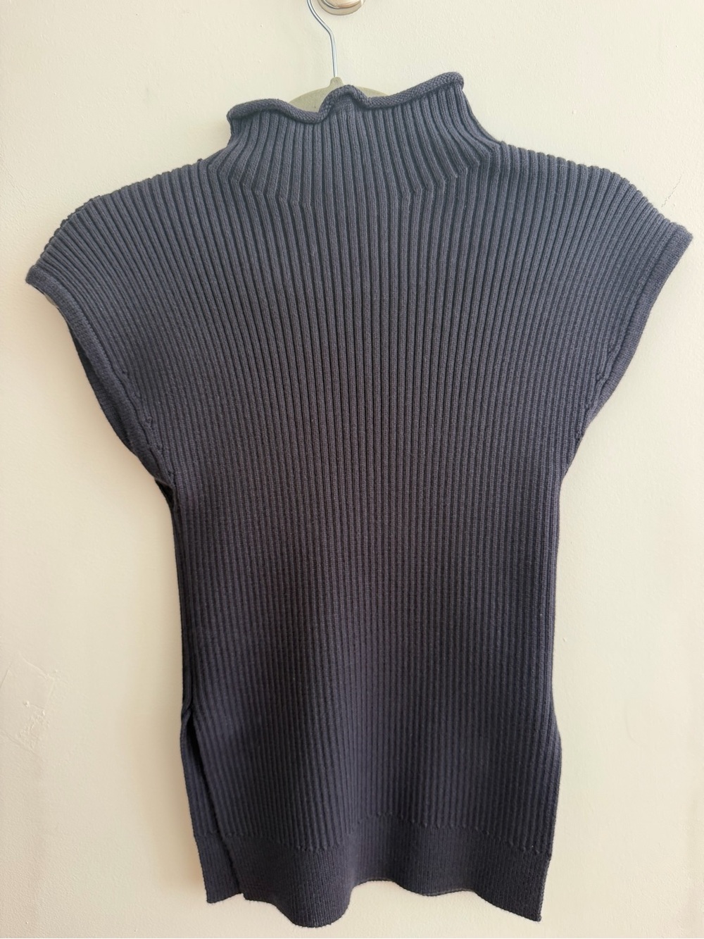 Zara Sleeveless High Collar Top Navy Ribbed Size M